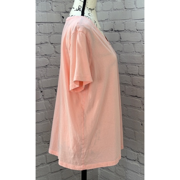 Time and Tru Women’s Peach Short Sleeve V-Neck T-Shirt (Size XXL) - Picture 2 of 9